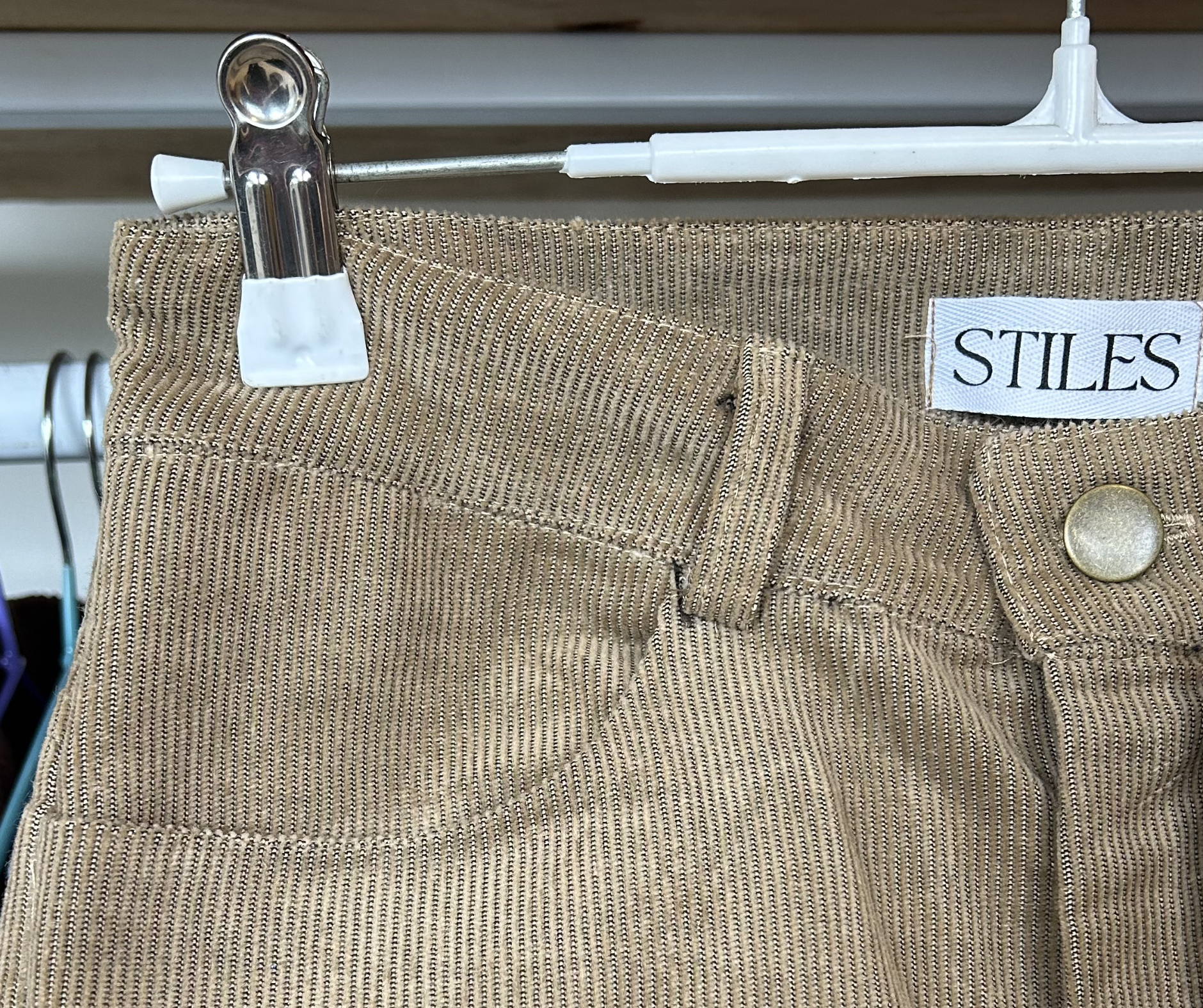 Corduroy High-Waisted Pants in Stone Corduroy
